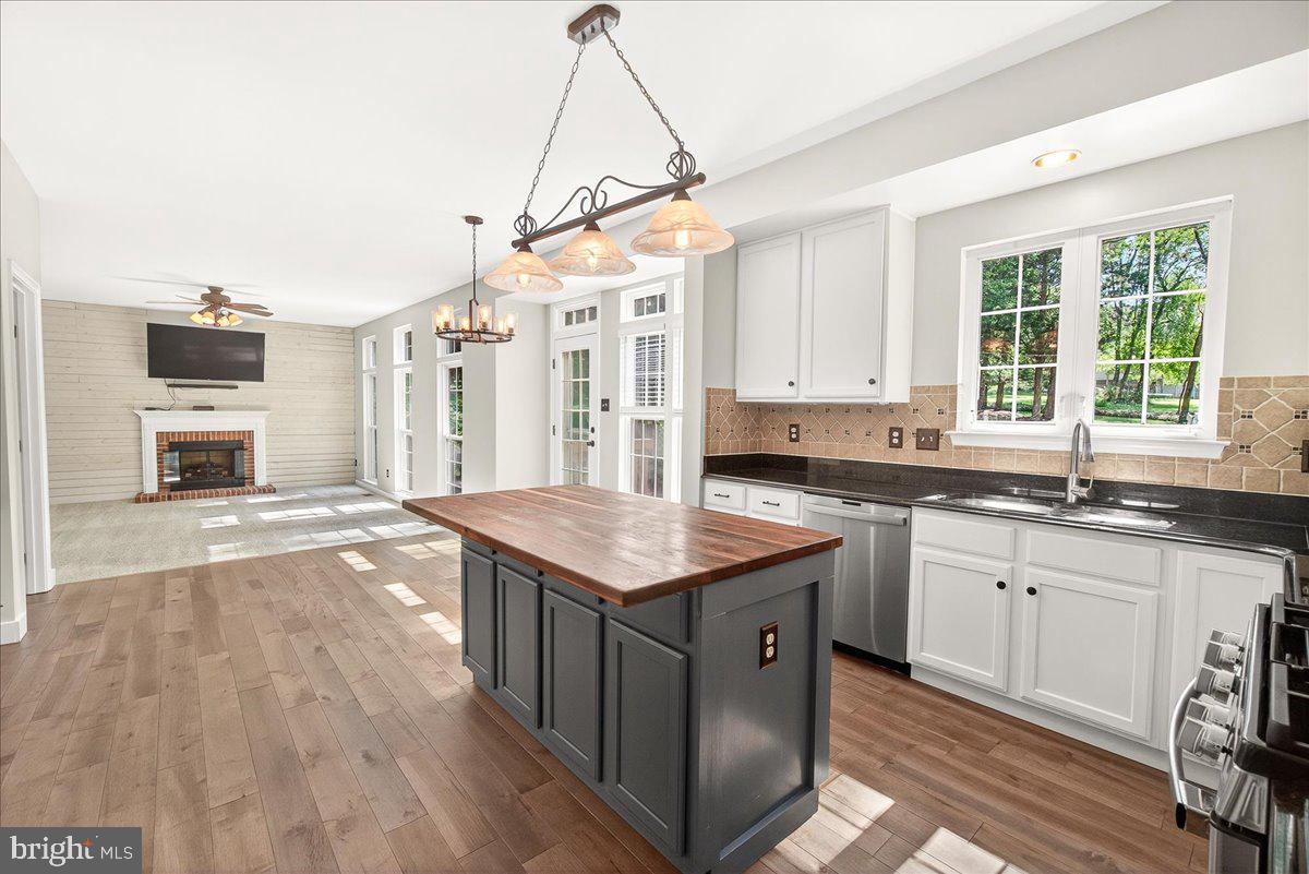 KINGS BRIDGE - Residential