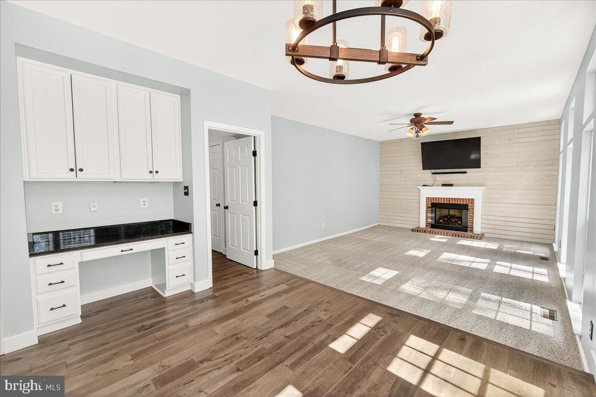 KINGS BRIDGE - Residential