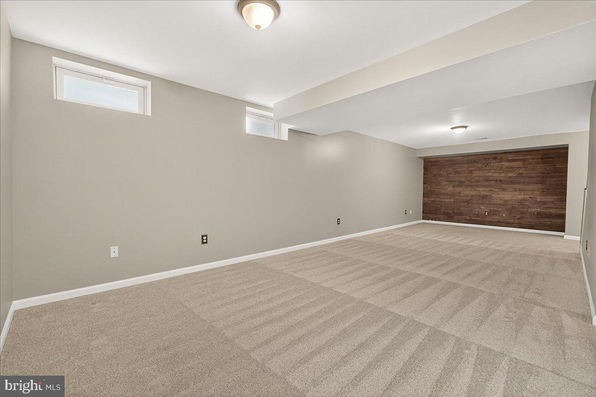 KINGS BRIDGE - Residential