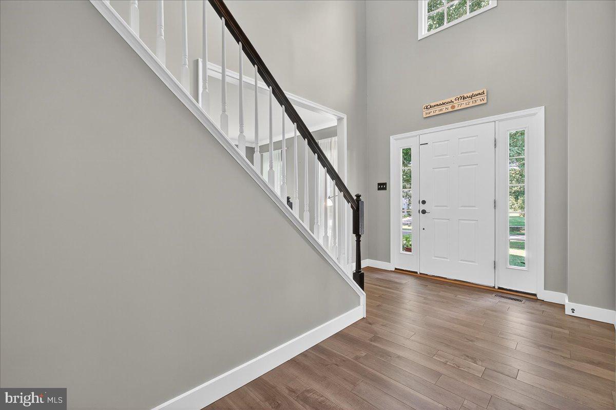 KINGS BRIDGE - Residential