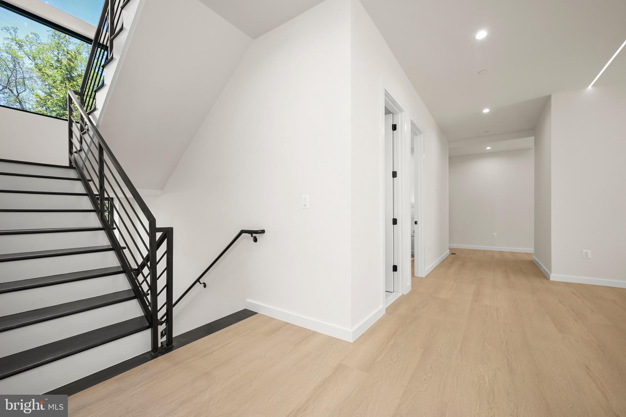 SONOMA - Residential