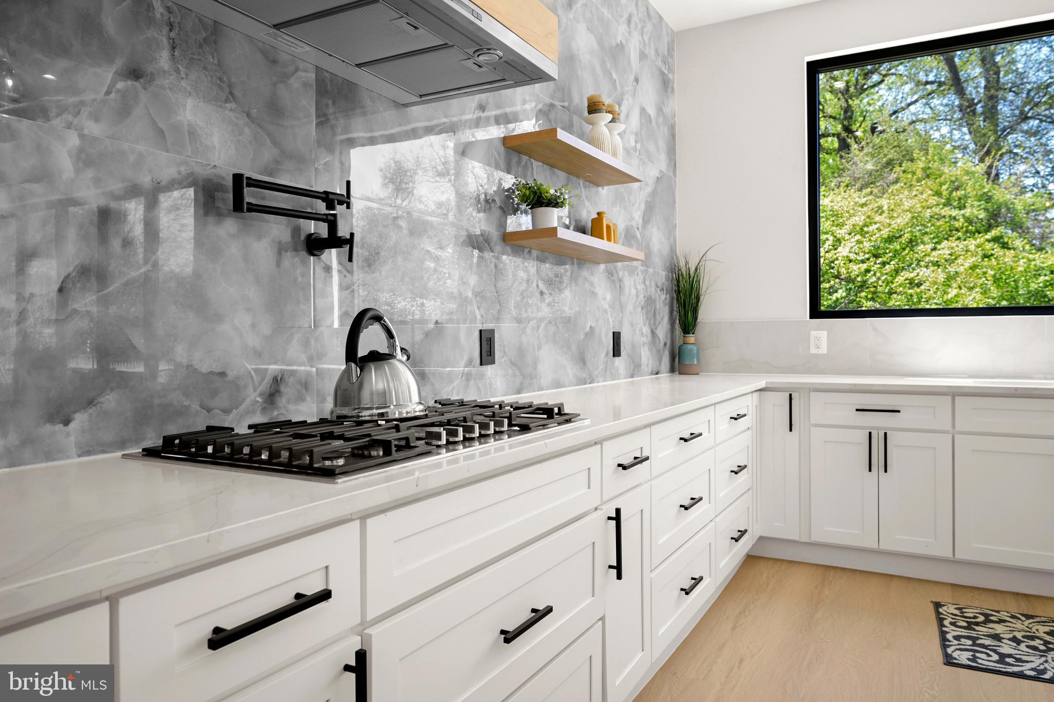 SONOMA - Residential