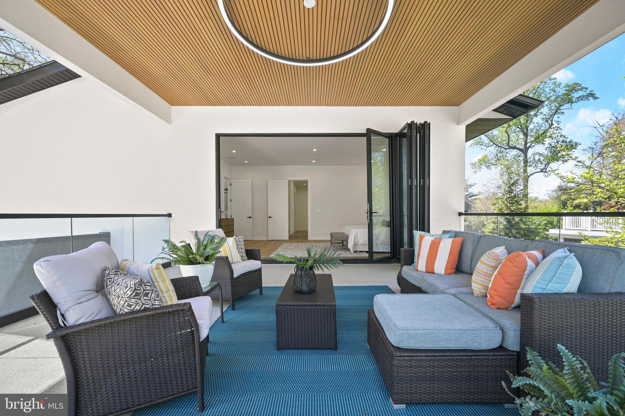 SONOMA - Residential