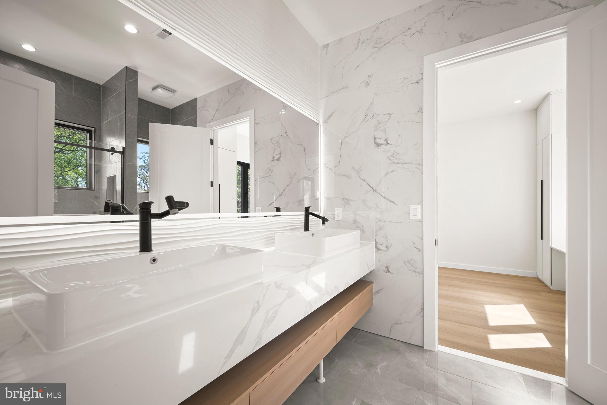 SONOMA - Residential