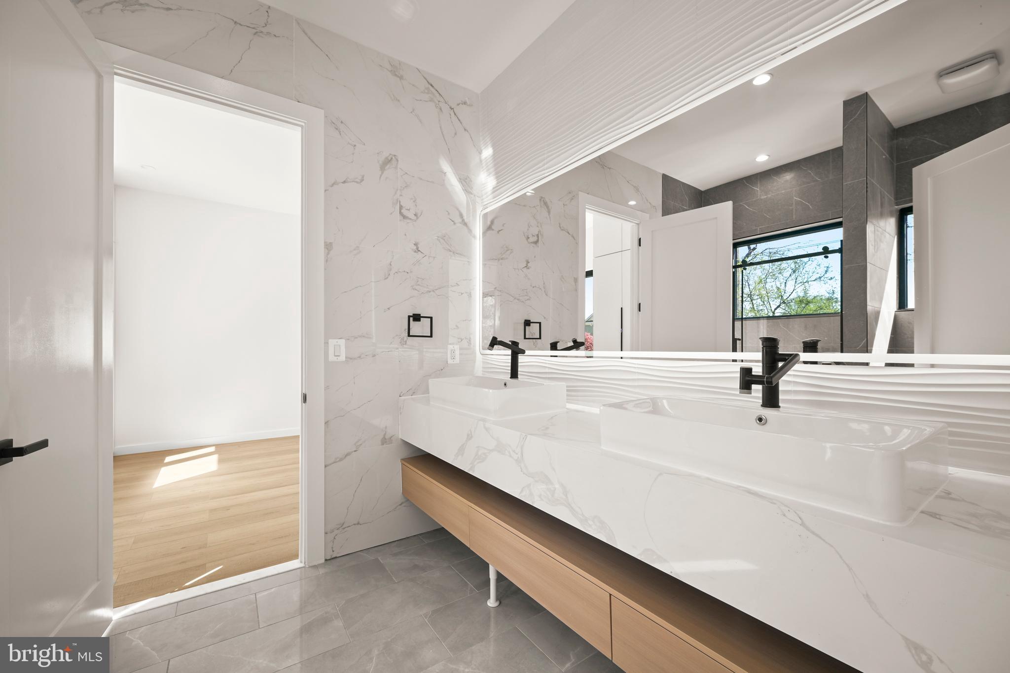 SONOMA - Residential