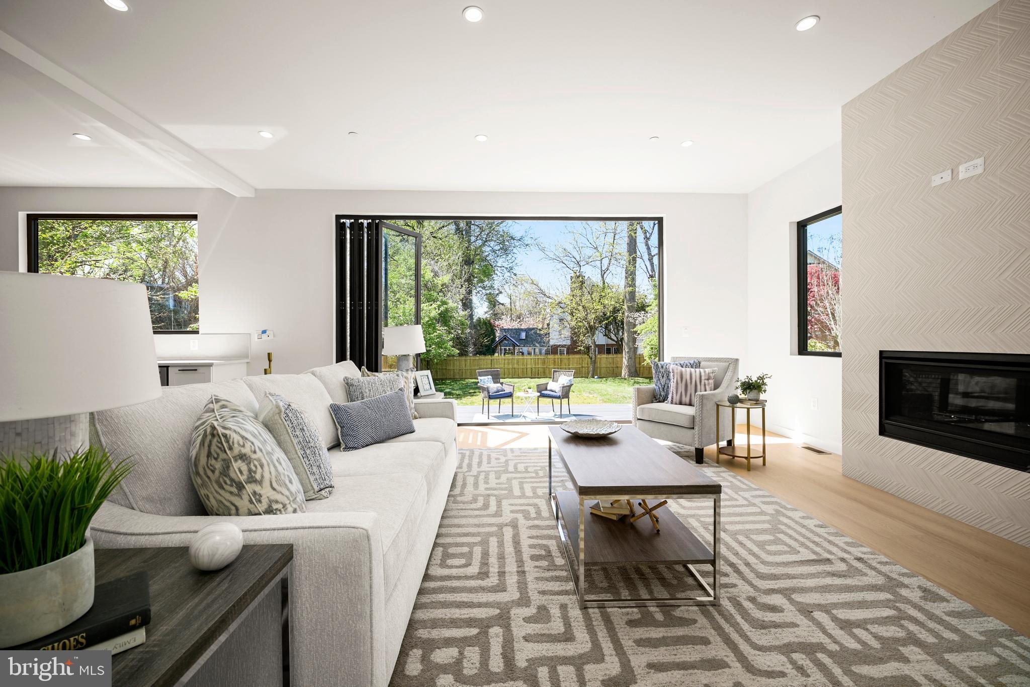 SONOMA - Residential