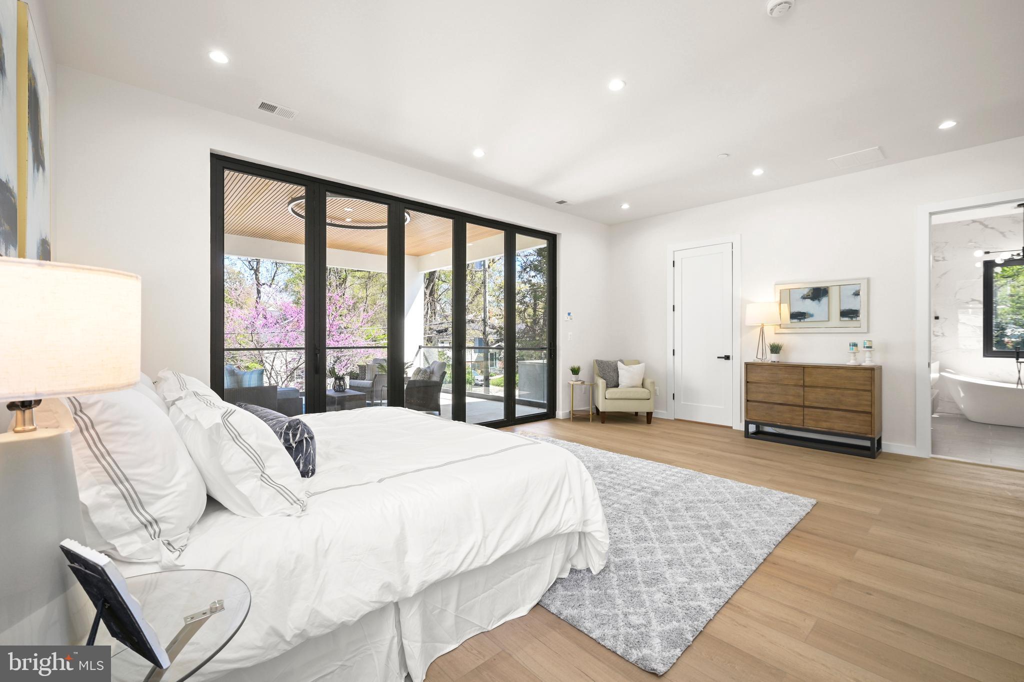 SONOMA - Residential