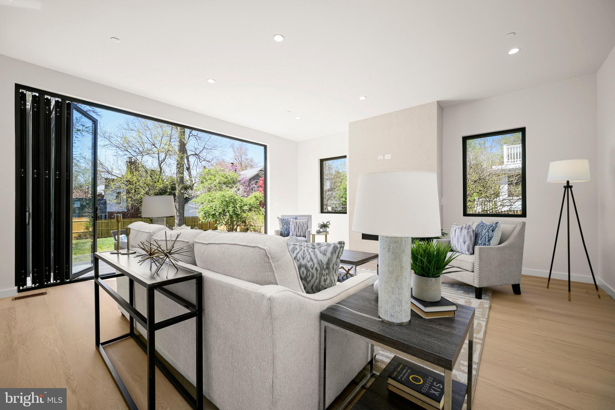 SONOMA - Residential