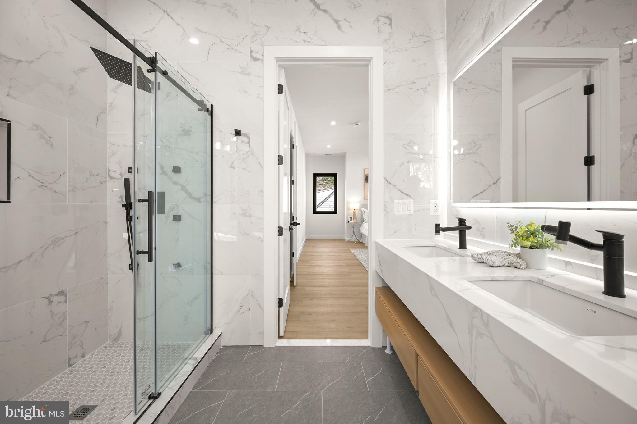 SONOMA - Residential