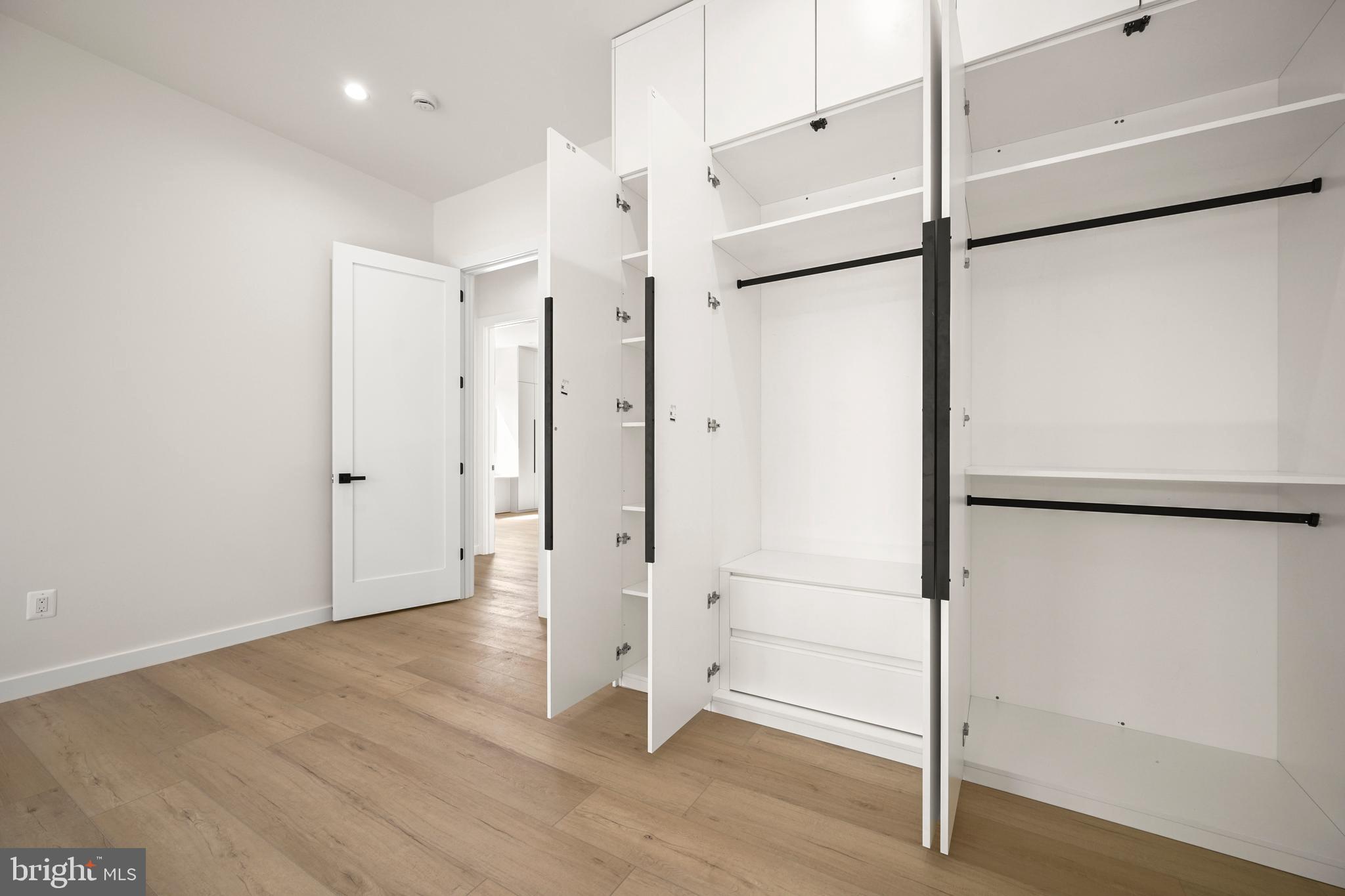 SONOMA - Residential