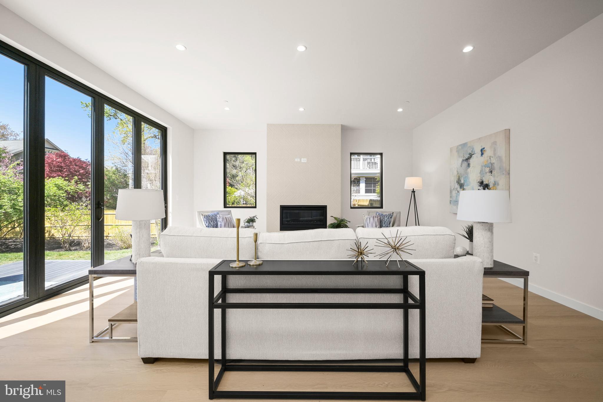 SONOMA - Residential