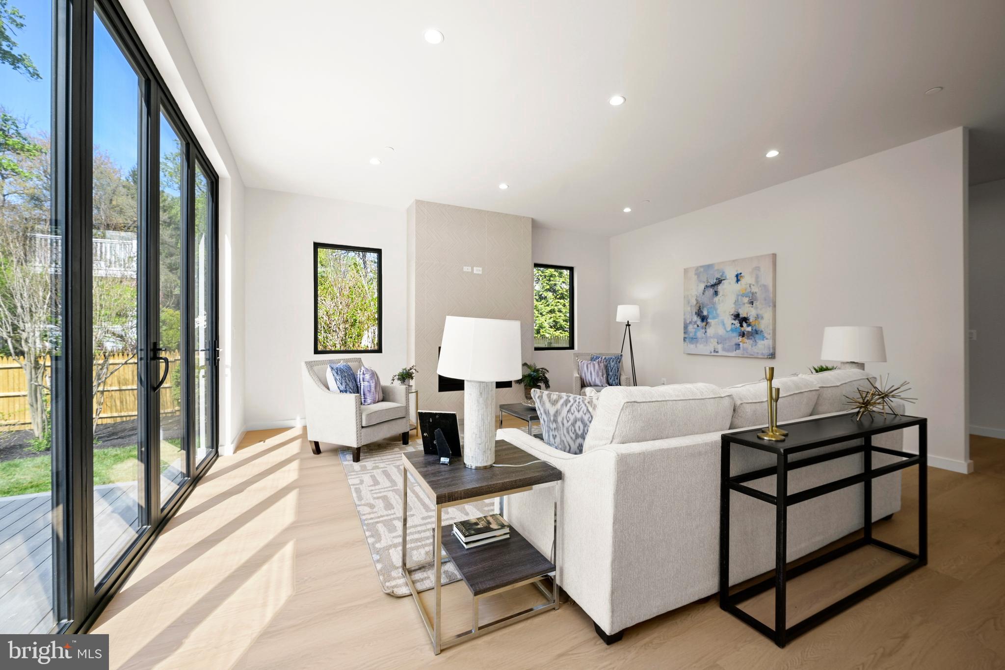 SONOMA - Residential