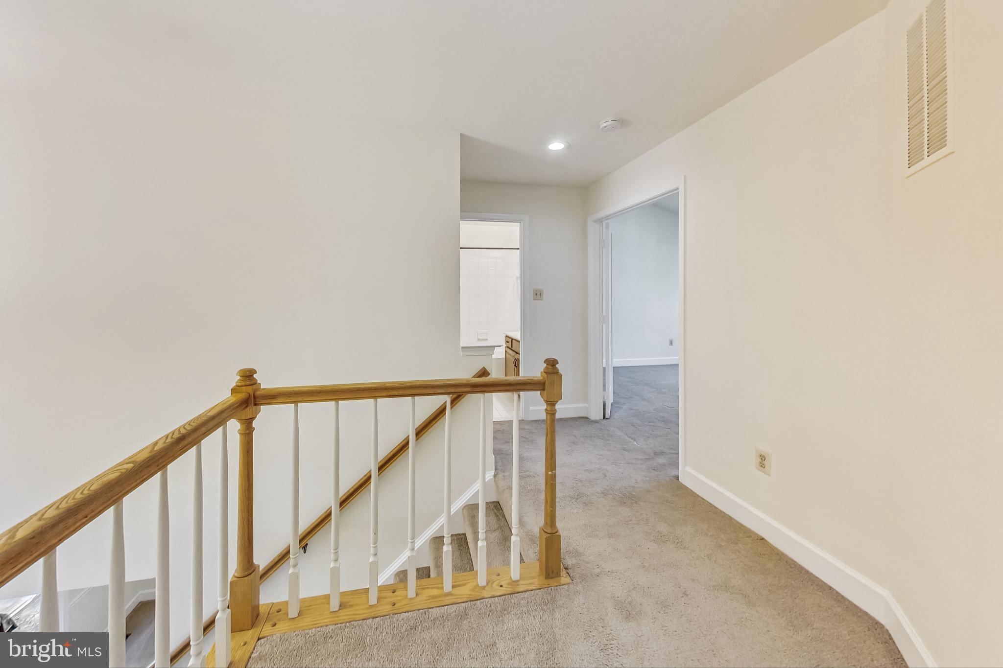 SPRING RIDGE - Residential Lease