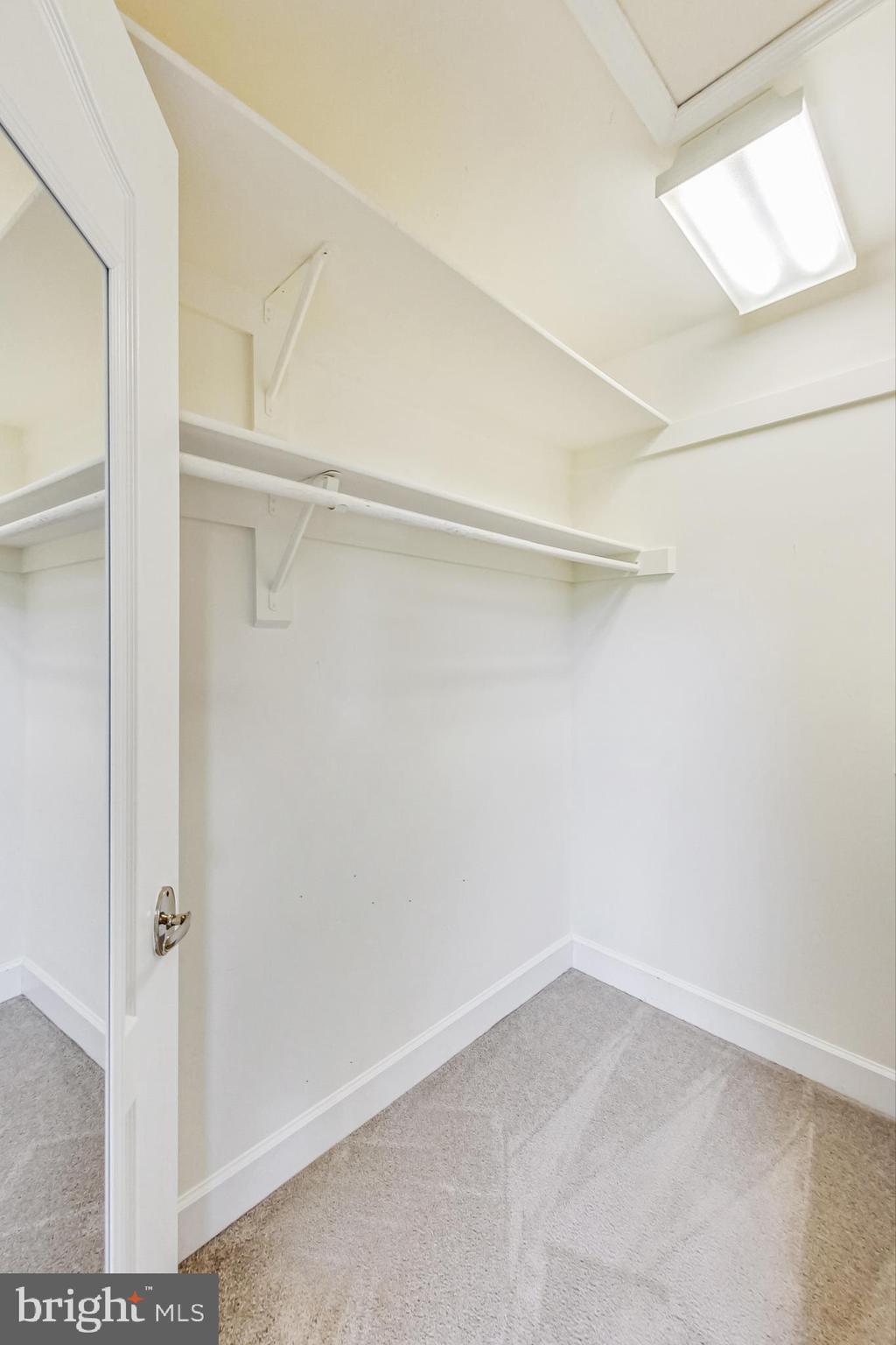 SPRING RIDGE - Residential Lease