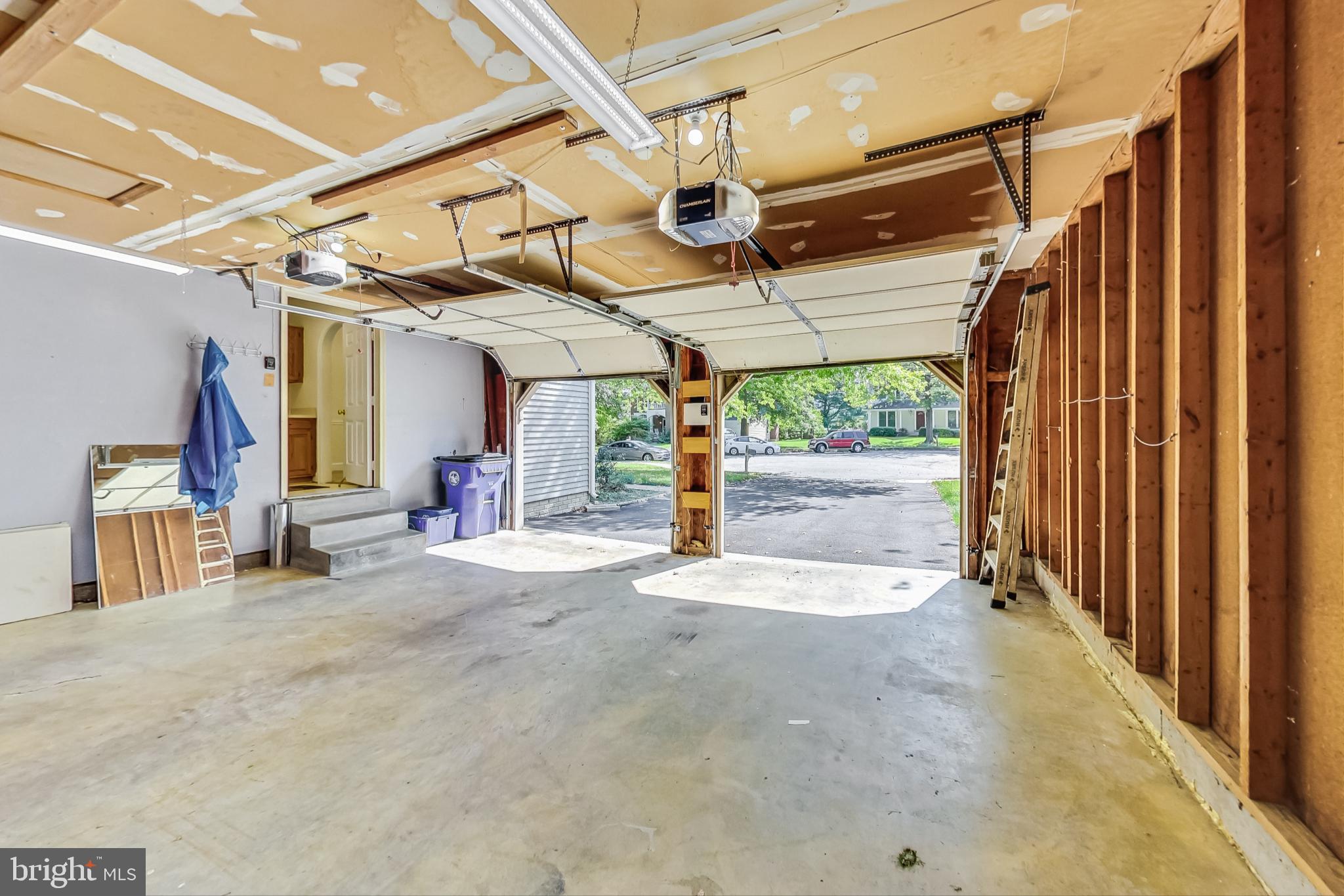 SPRING RIDGE - Residential Lease