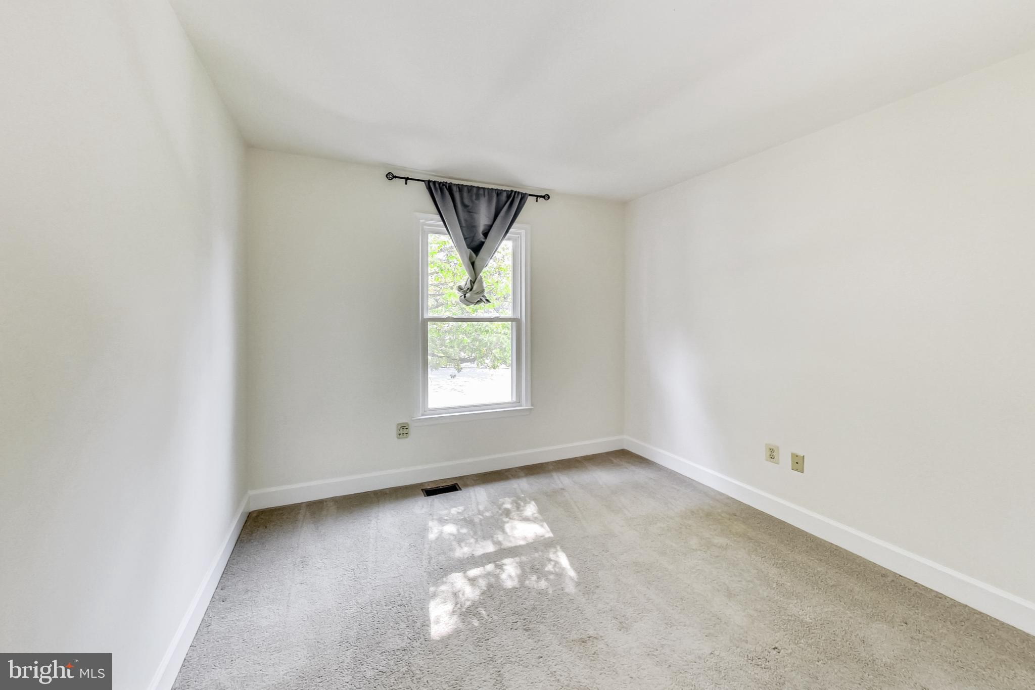 SPRING RIDGE - Residential Lease