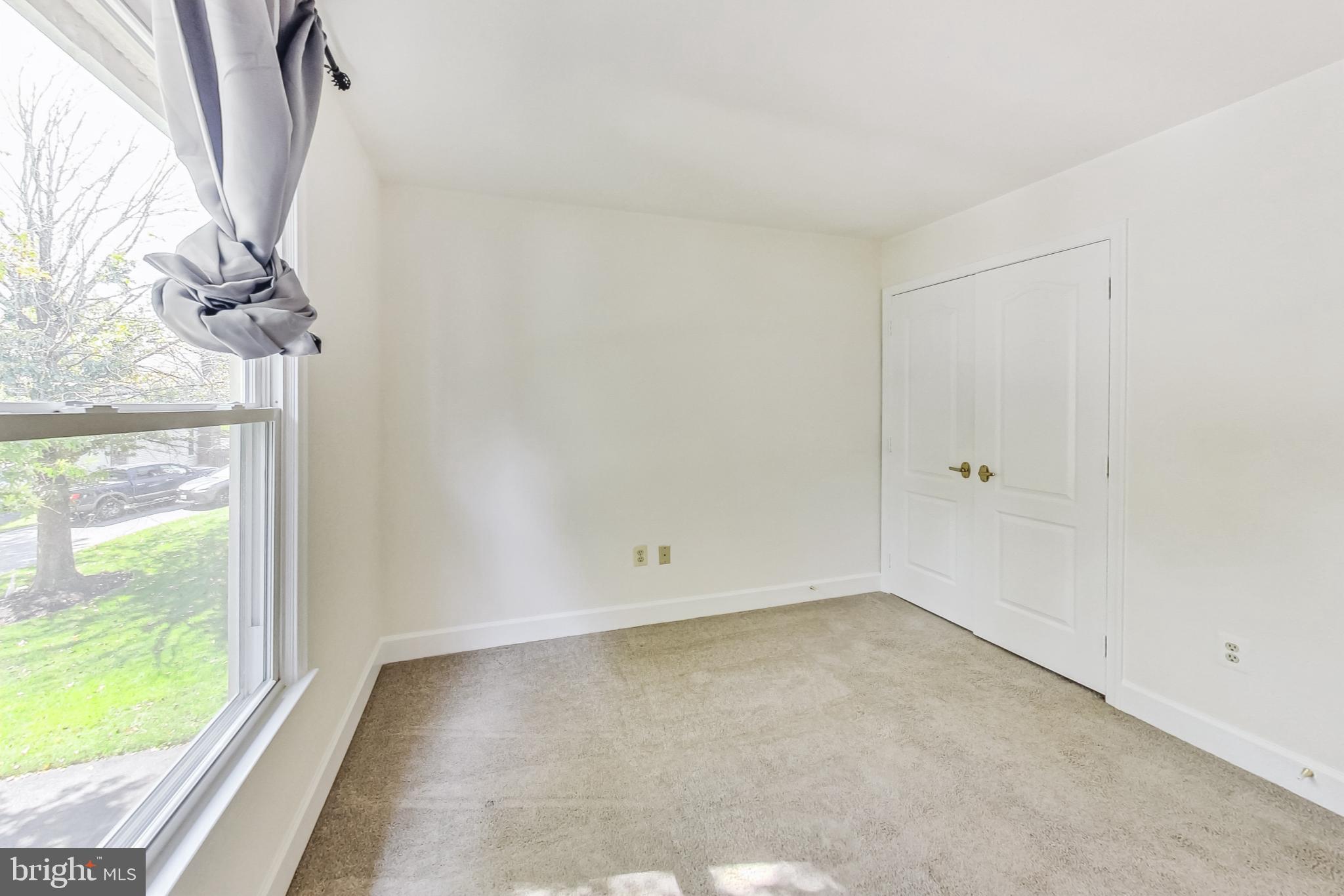 SPRING RIDGE - Residential Lease