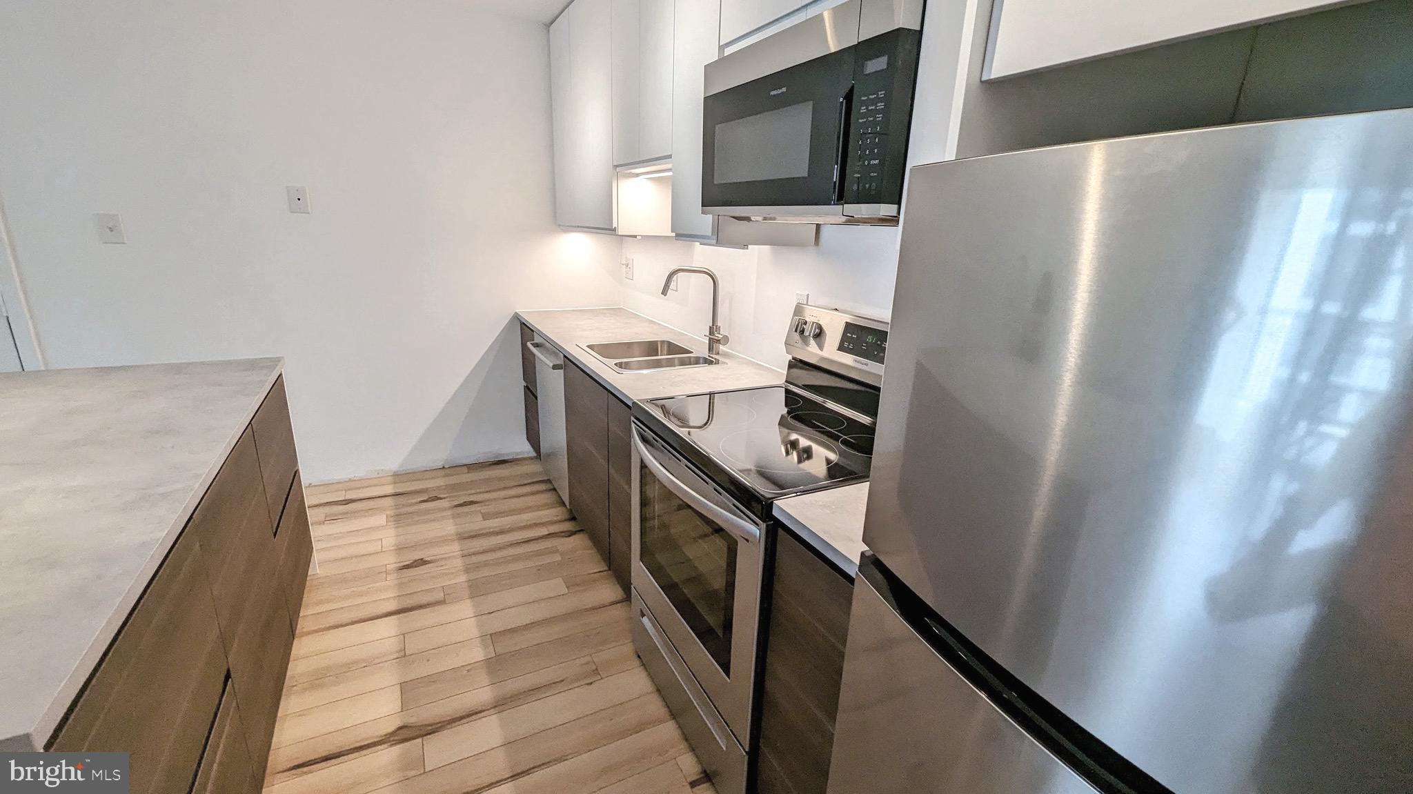 3310 WYNDHAM CIRCLE W 314