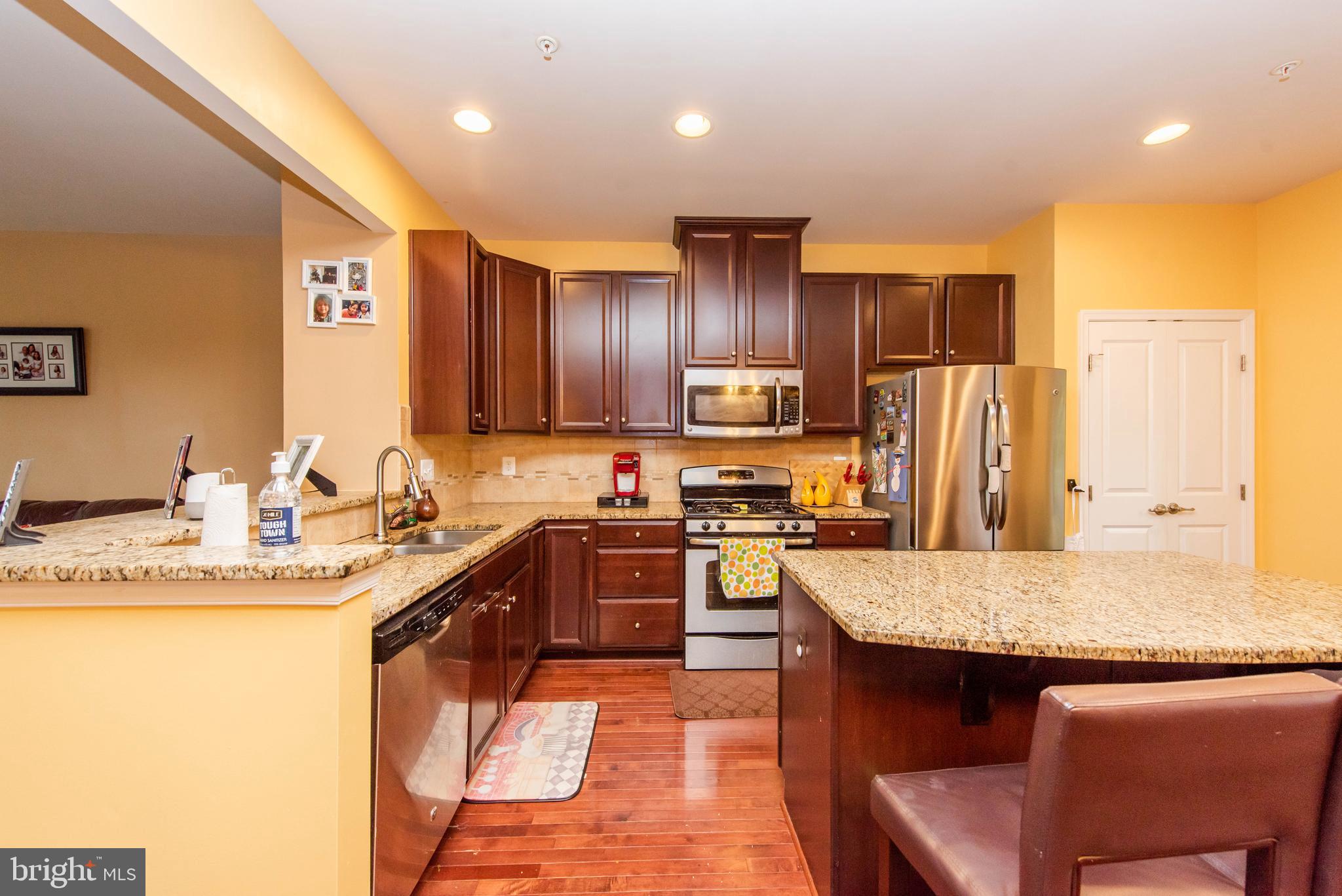 ELLICOTT CROSSING - Residential Lease