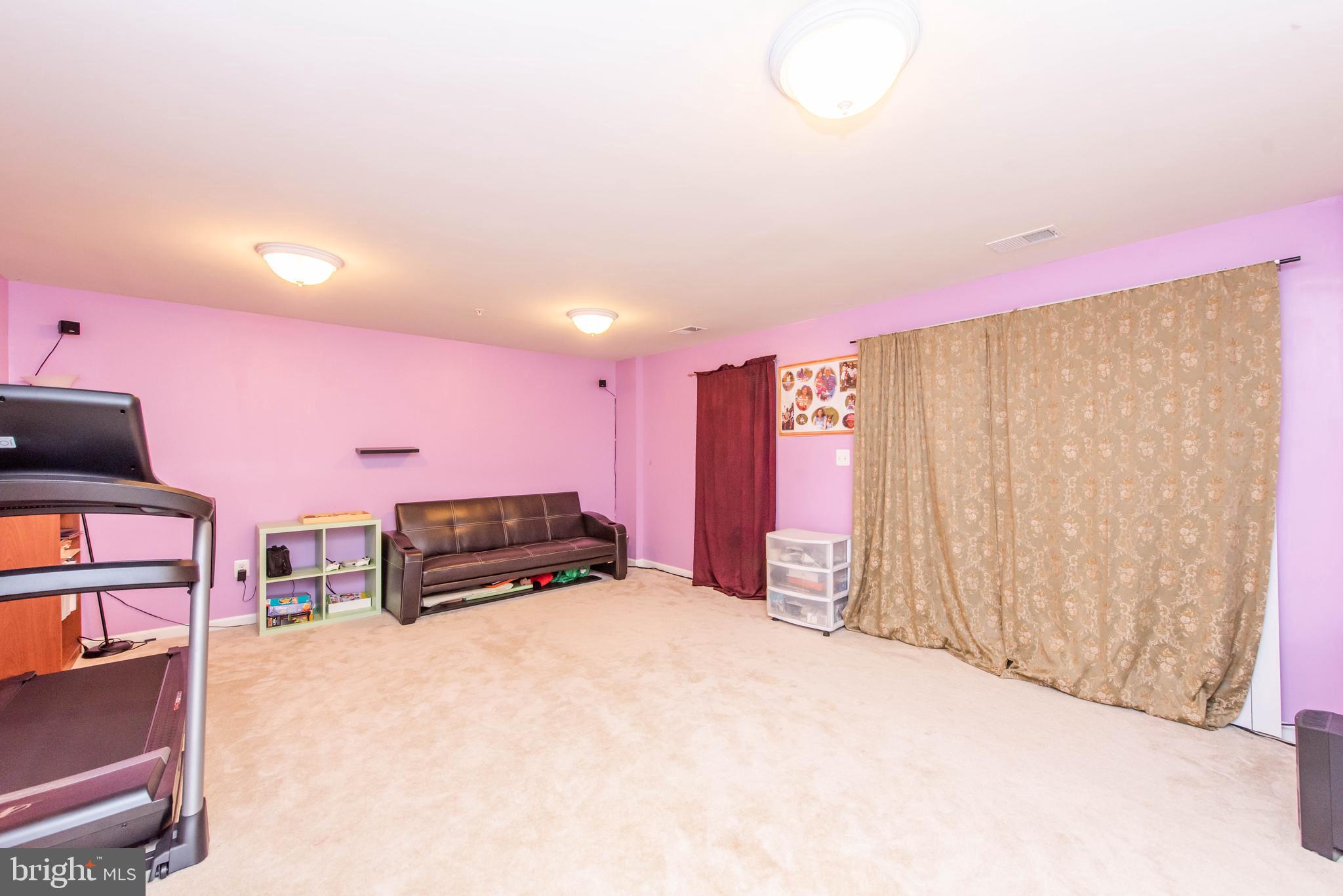 ELLICOTT CROSSING - Residential Lease