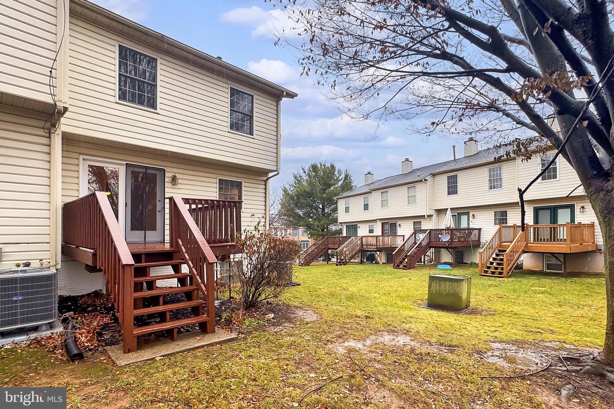 TUDOR SQUARE - Residential Lease