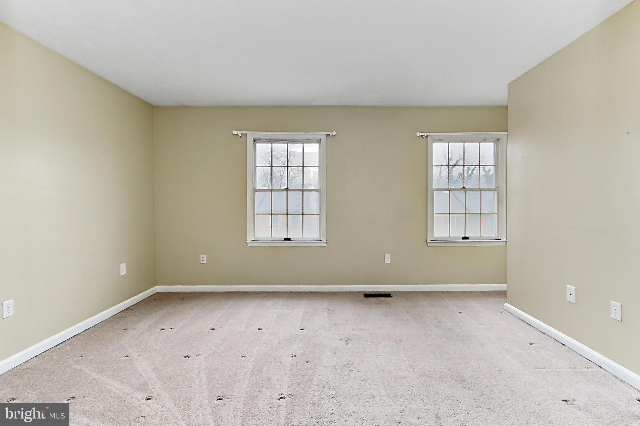 TUDOR SQUARE - Residential Lease