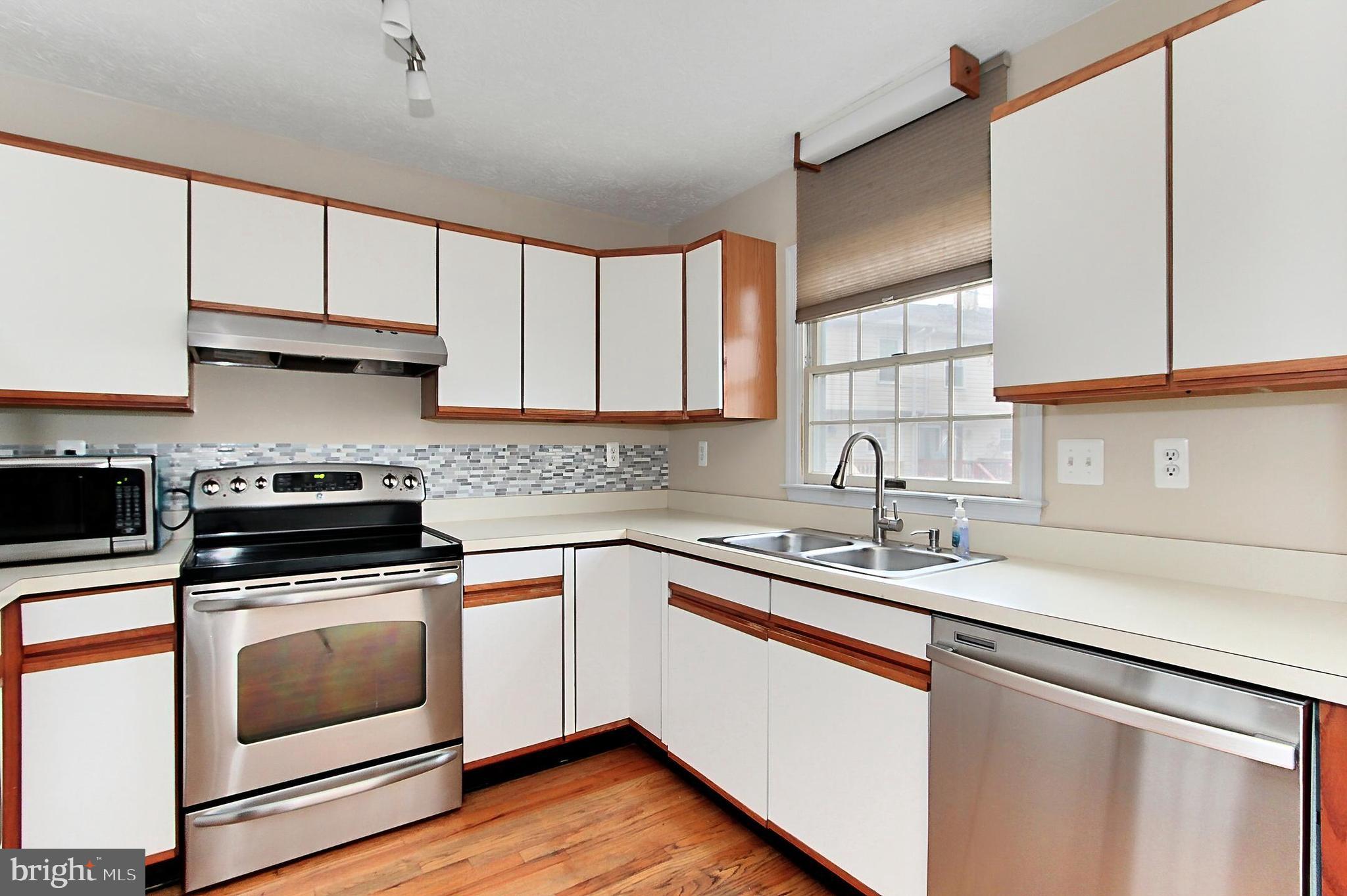 TUDOR SQUARE - Residential Lease