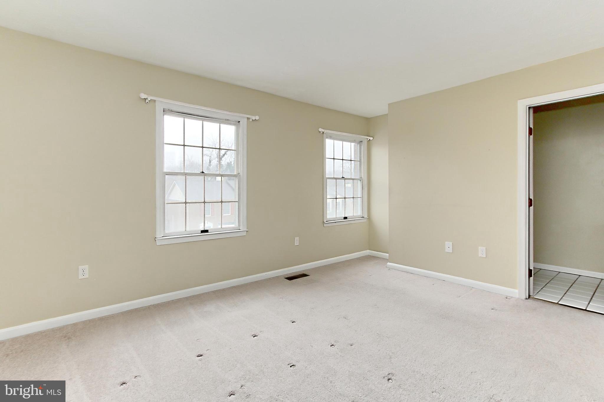 TUDOR SQUARE - Residential Lease