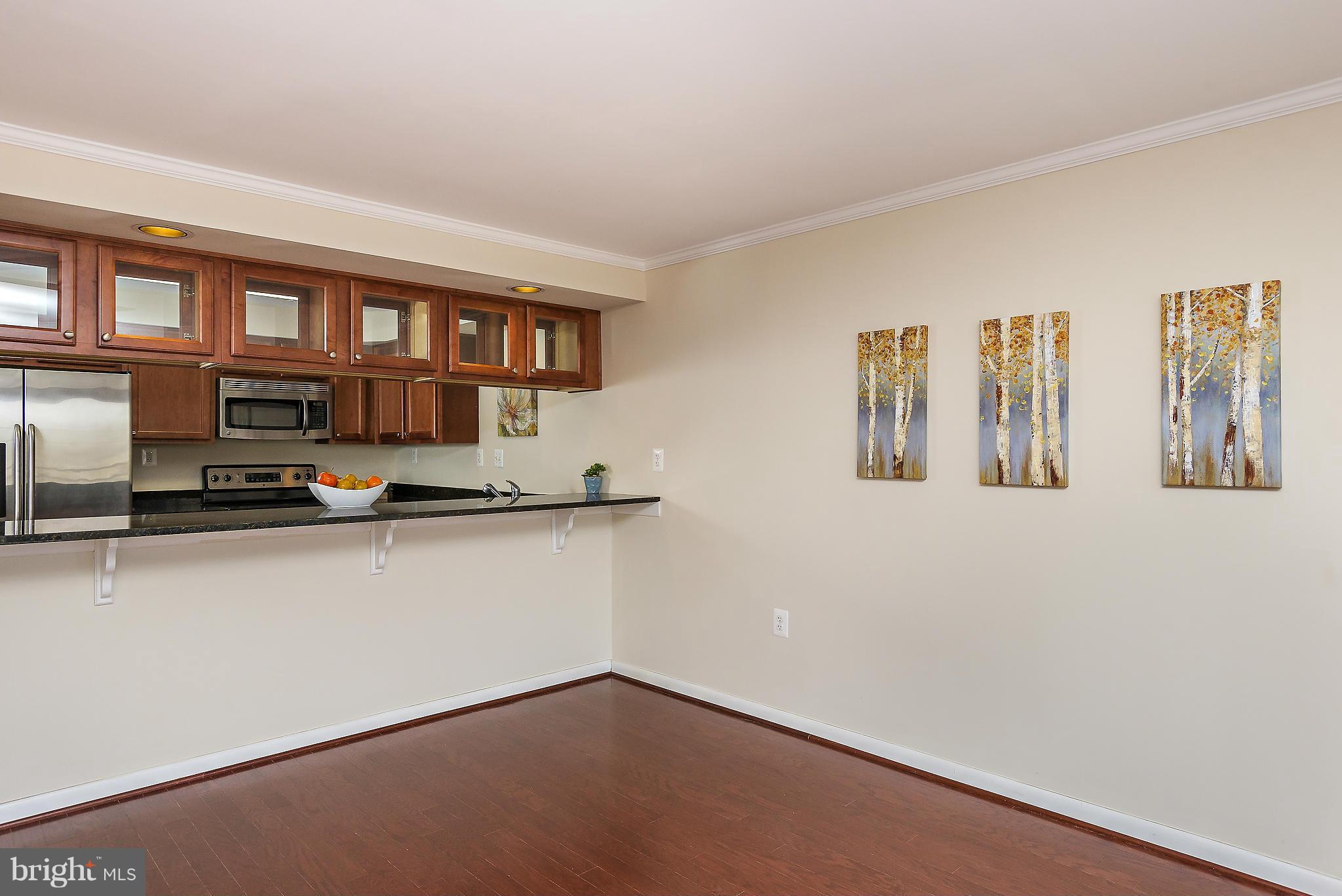 LAKE HERON CONDO - Residential