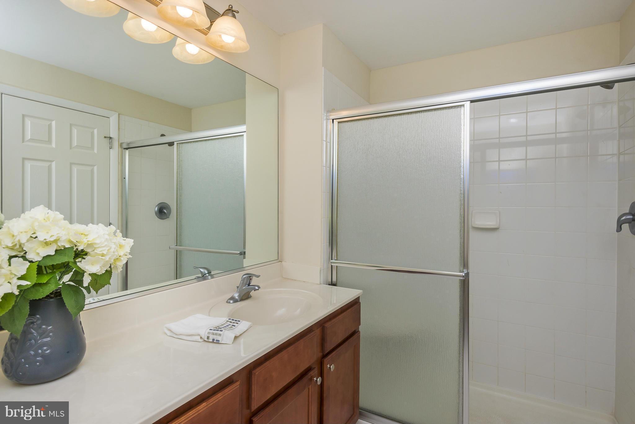 LAKE HERON CONDO - Residential