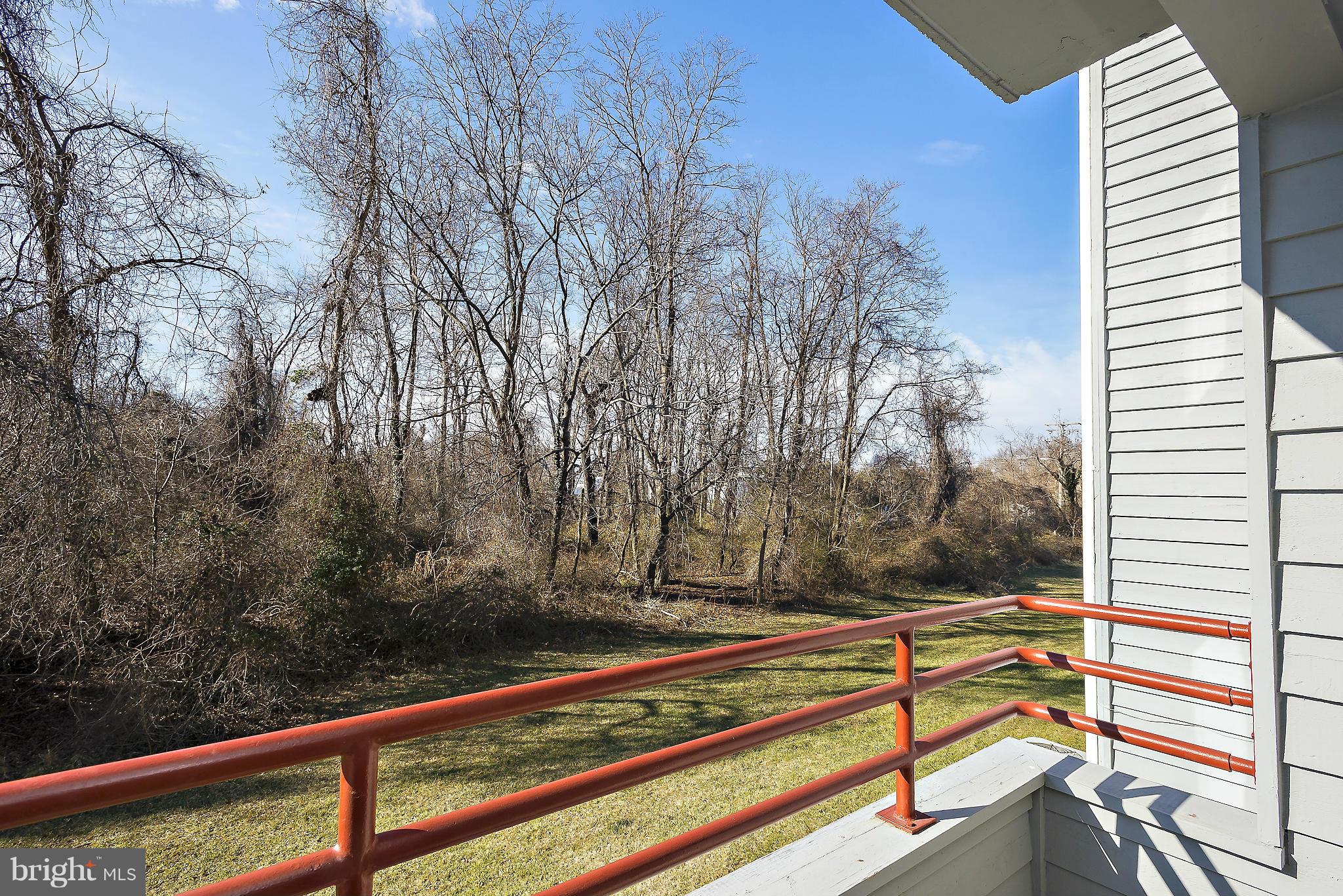 LAKE HERON CONDO - Residential