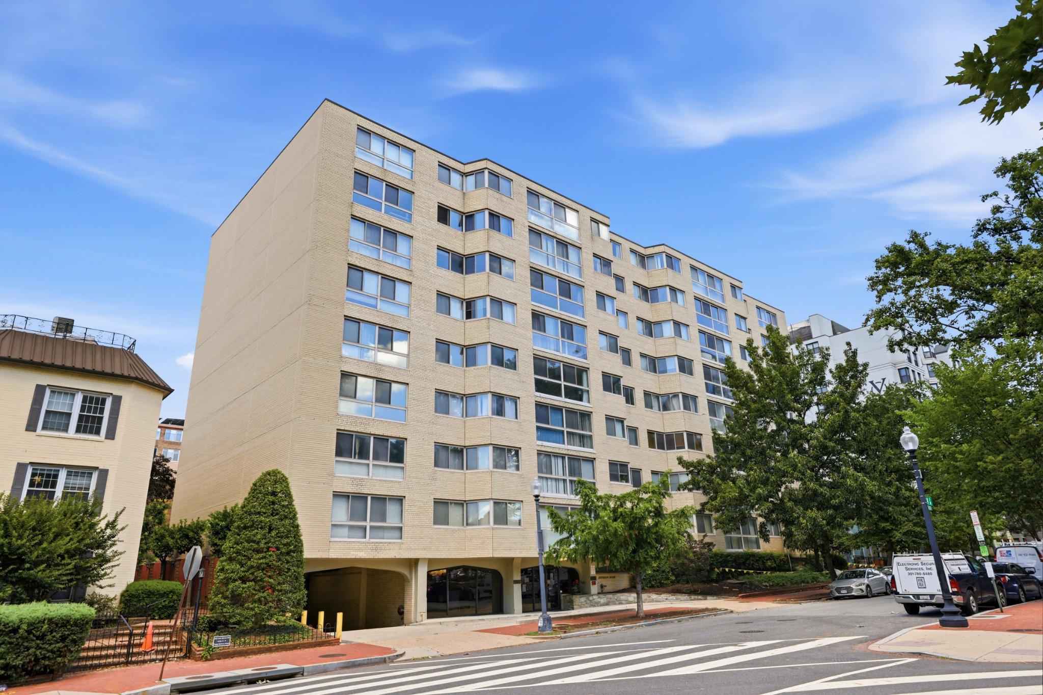 922 24TH STREET NW 418