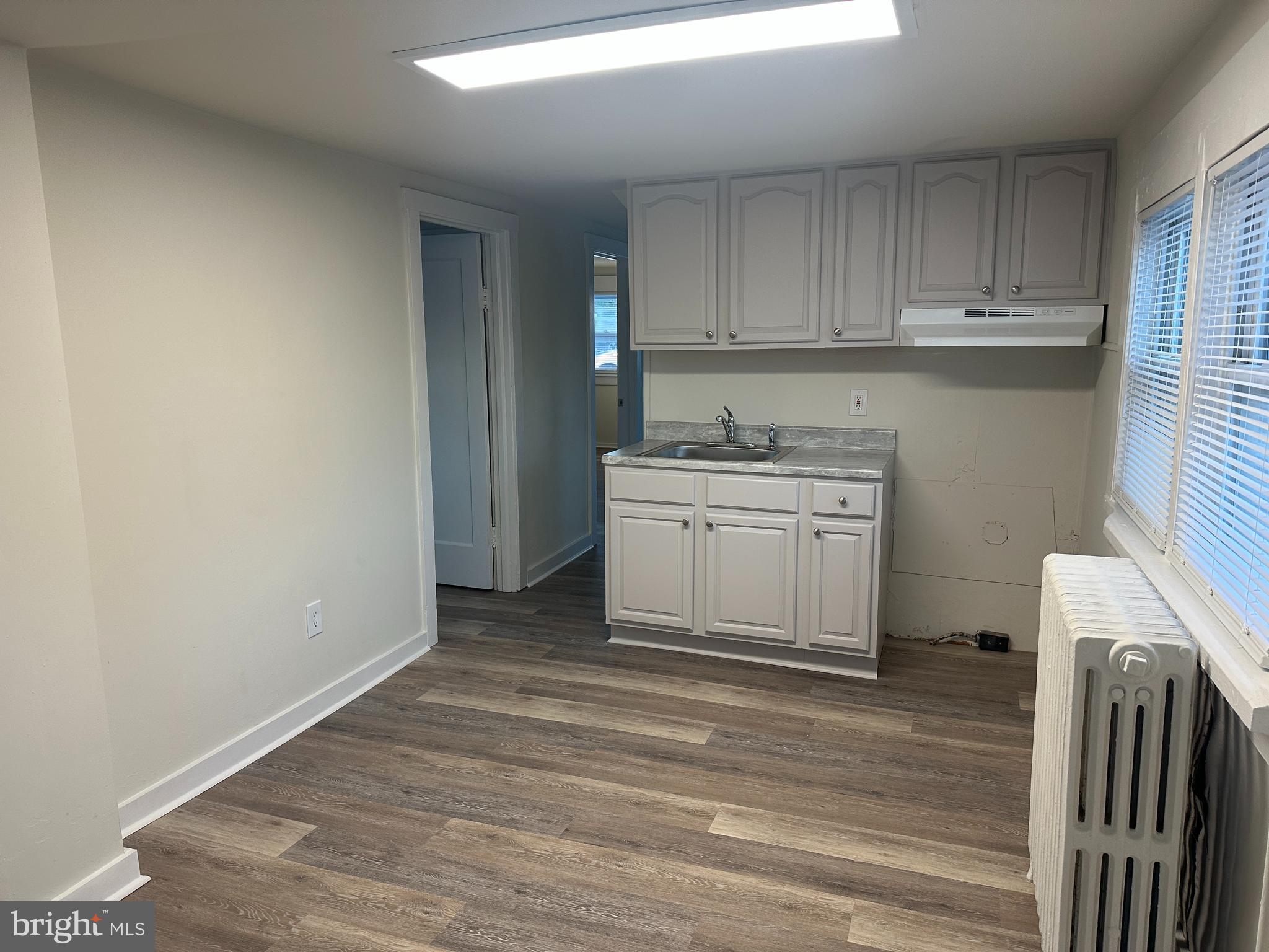000 - Residential Lease