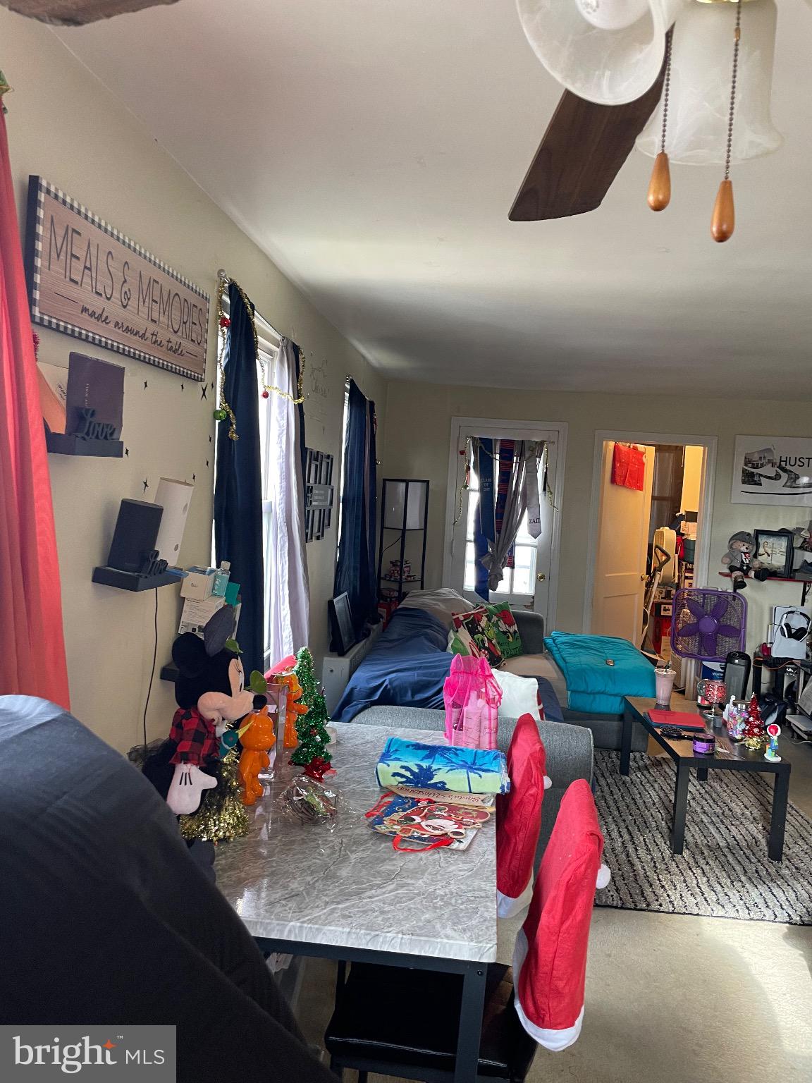 PARKSIDE - Residential Income