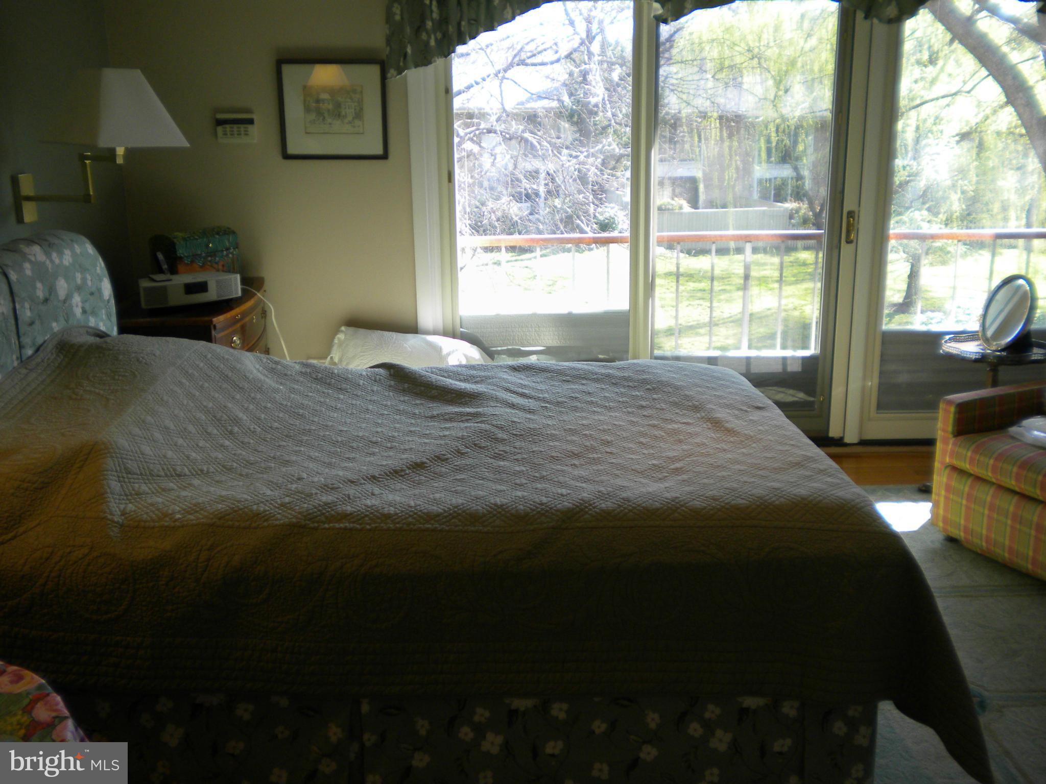 CROSS KEYS - Residential Lease