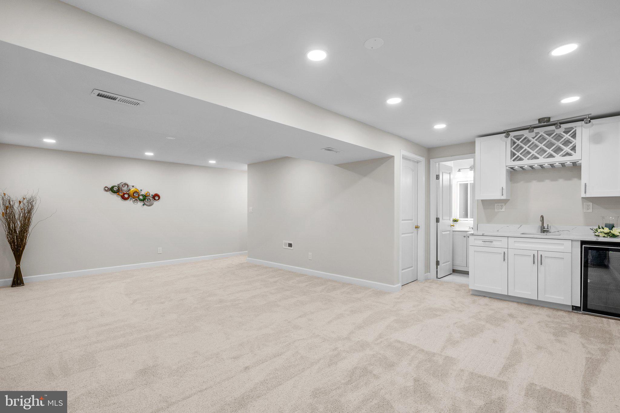 GERMANTOWN ESTATES - Residential