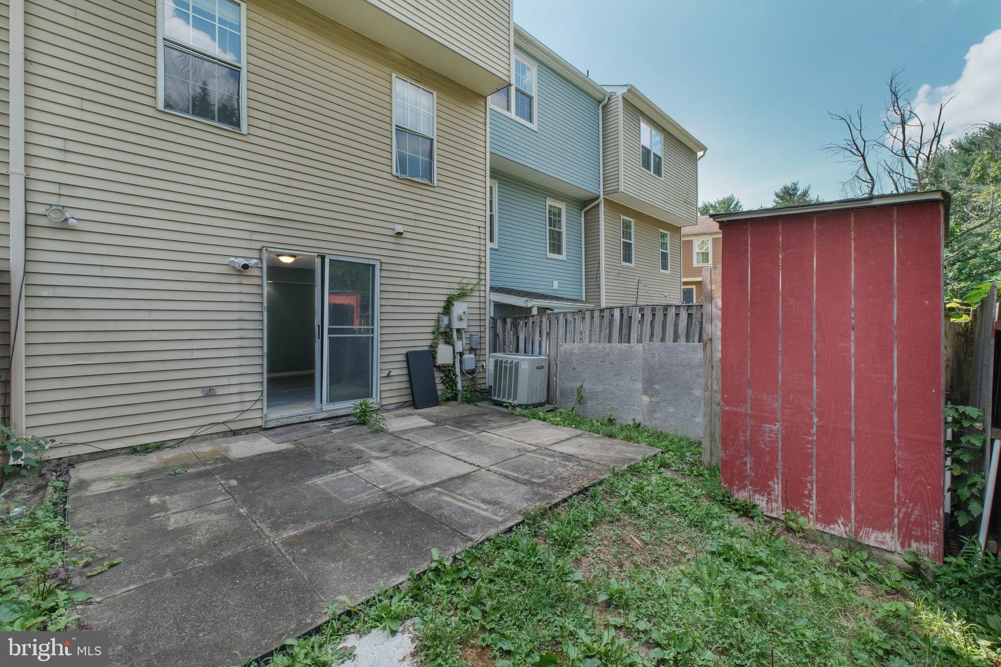 GUNNERS LAKE VILLAGE - Residential Lease