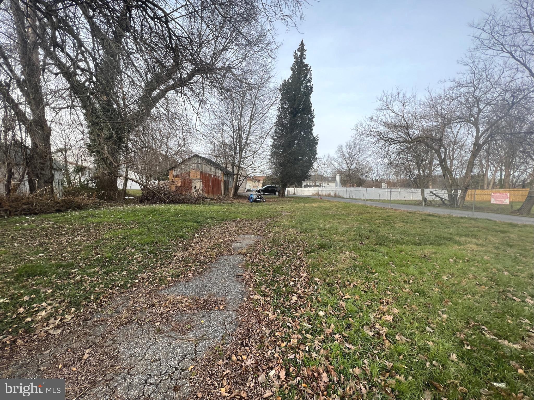 PIKESVILLE - Residential