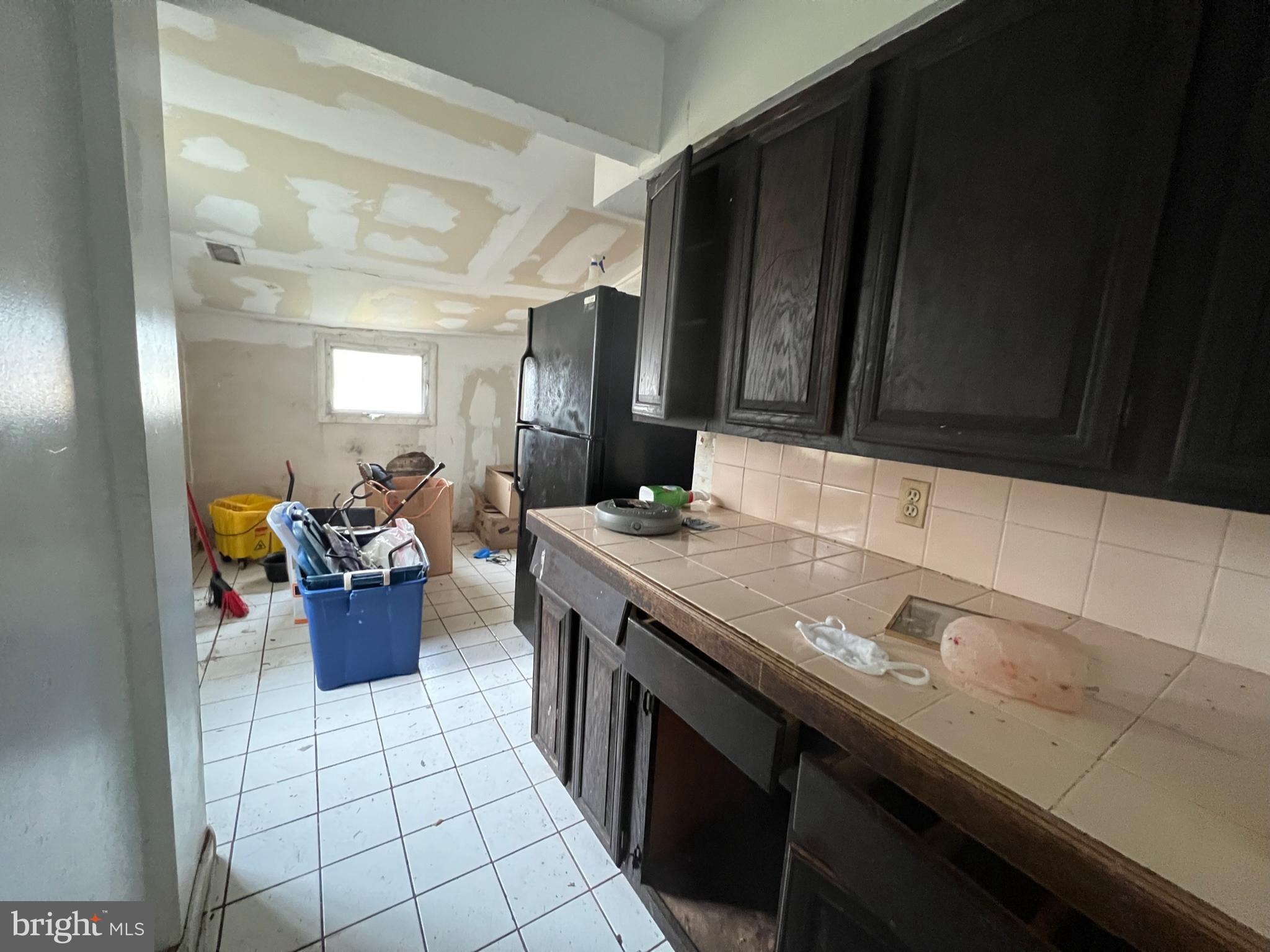 PIKESVILLE - Residential