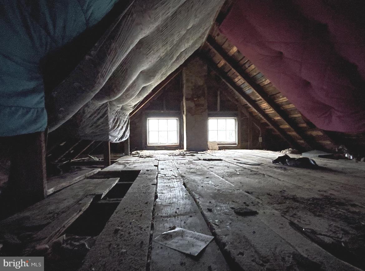 PIKESVILLE - Residential