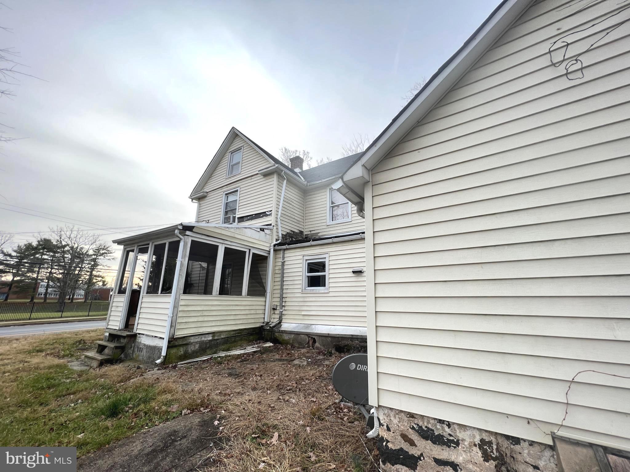 PIKESVILLE - Residential