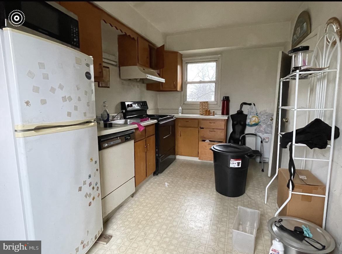 PIKESVILLE - Residential