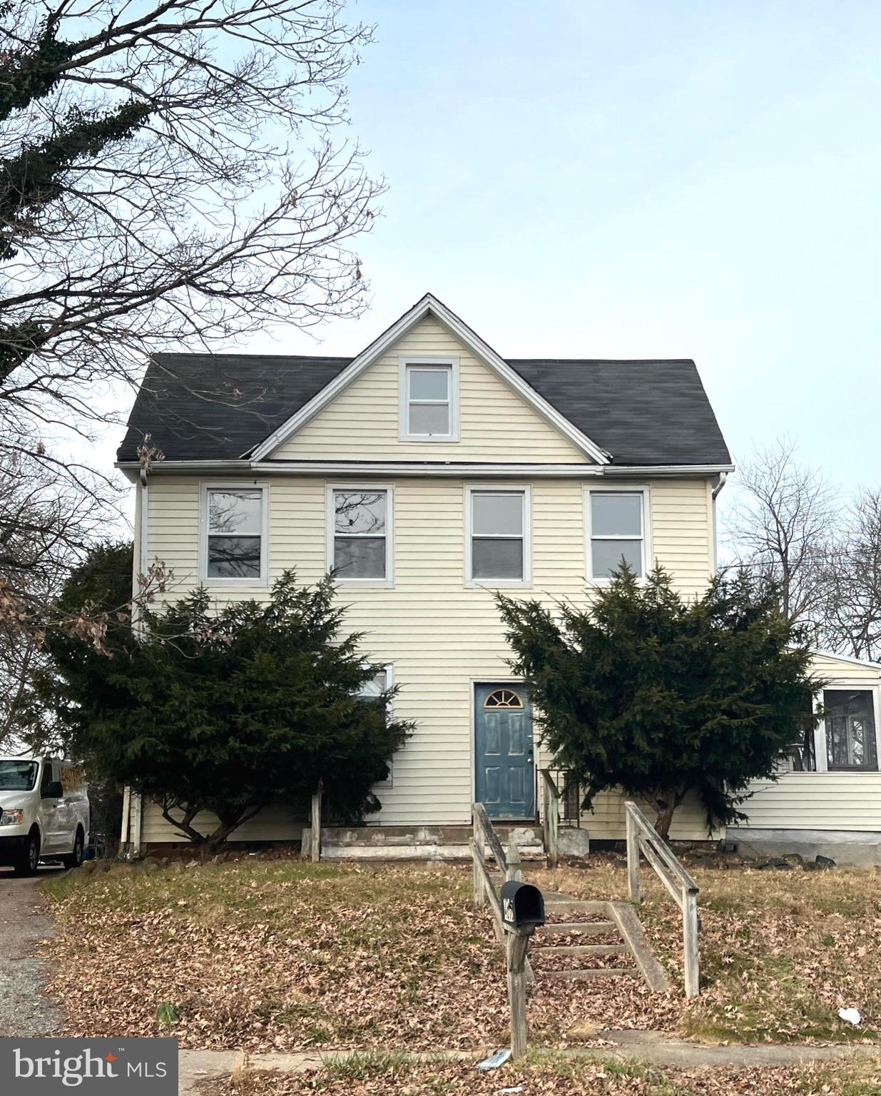 PIKESVILLE - Residential