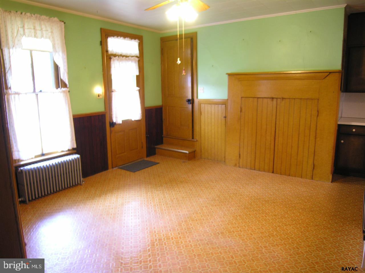 SHREWSBURY BORO - Residential