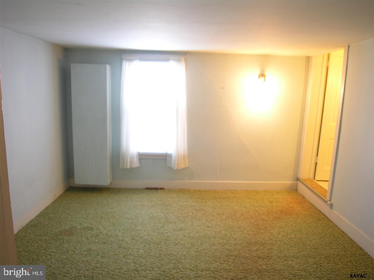 SHREWSBURY BORO - Residential