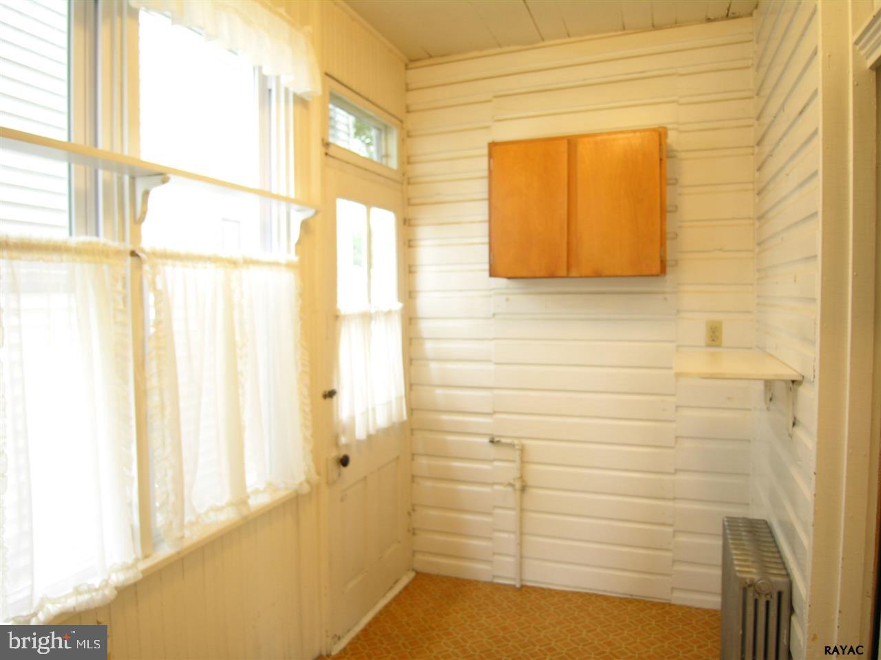 SHREWSBURY BORO - Residential