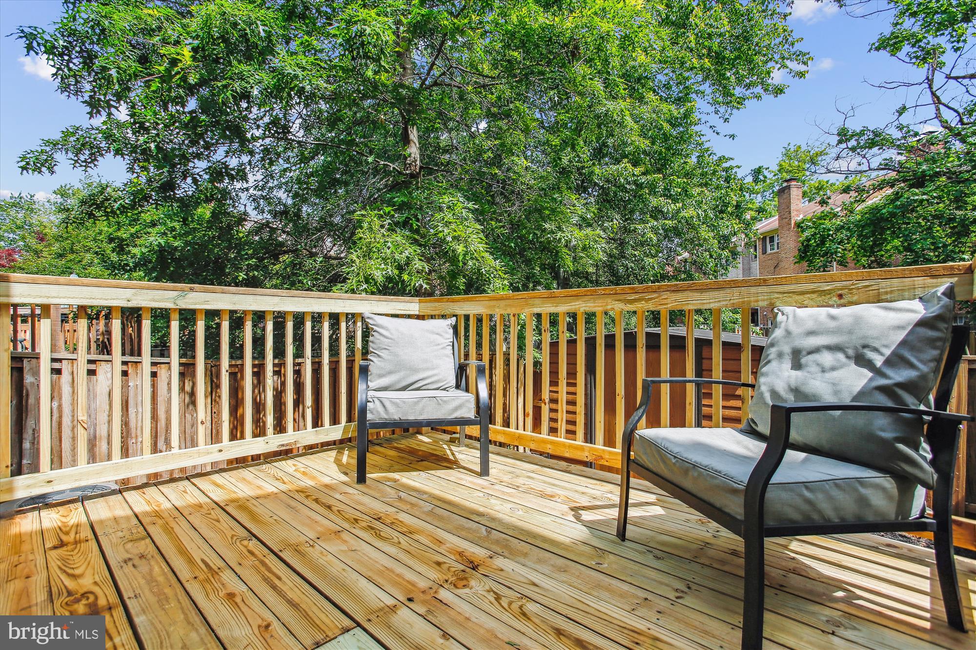 HUNTINGTON AT MT VERNON - Residential Lease