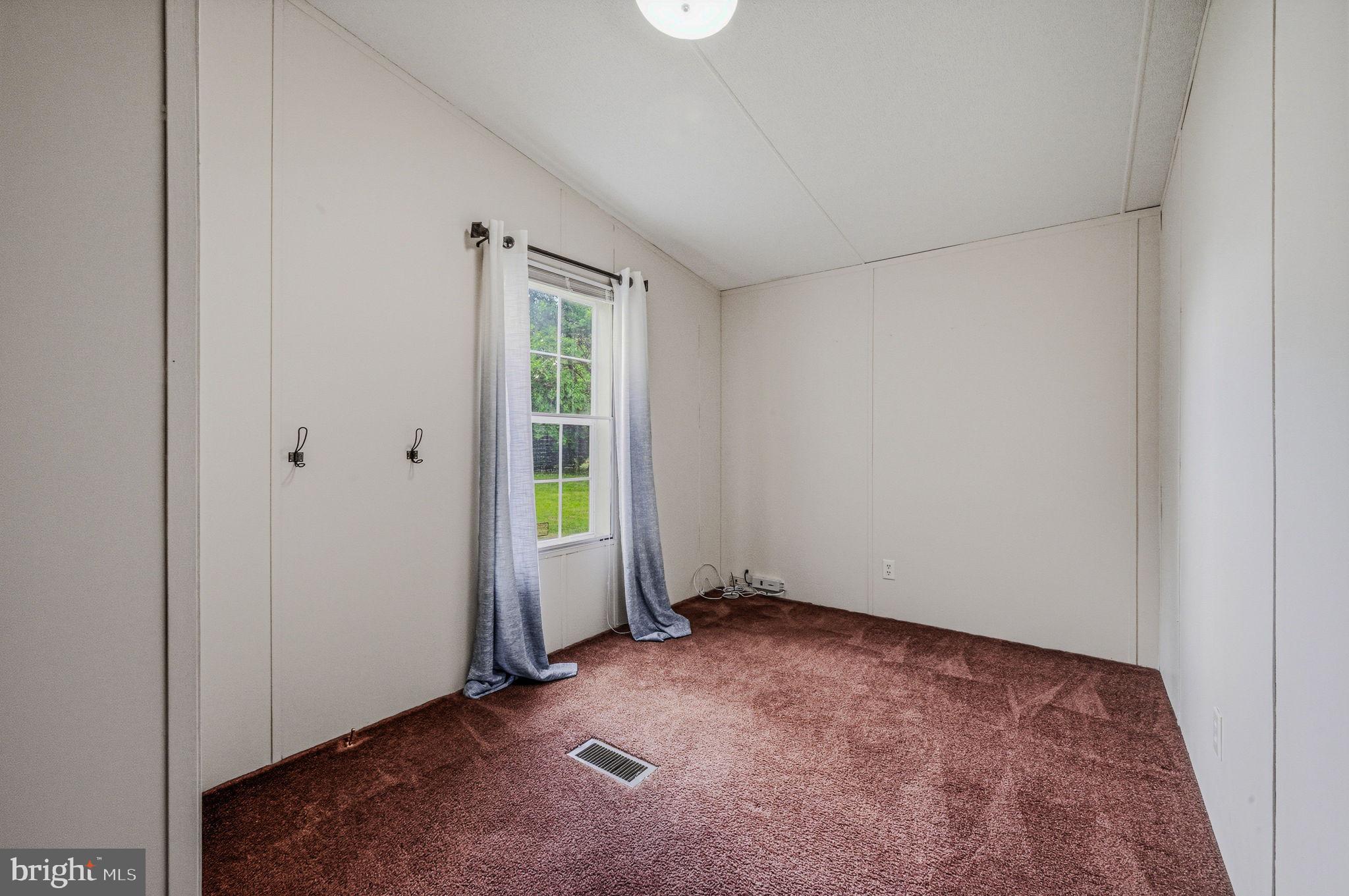 VILLAGE BROOK - Residential