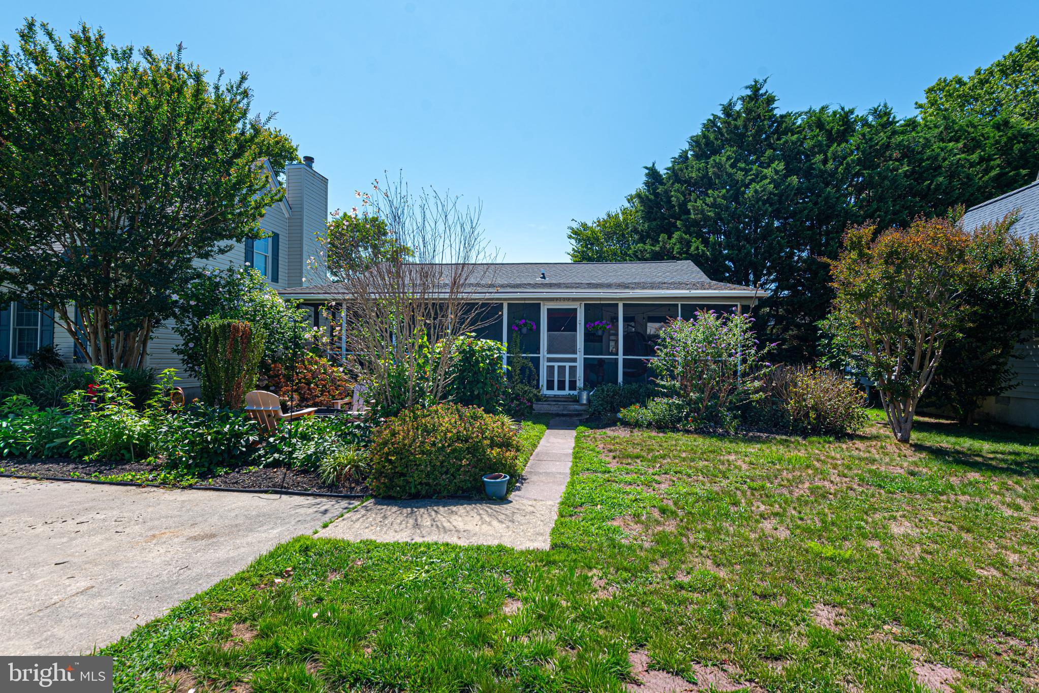 13803 FOUNTAIN ROAD
