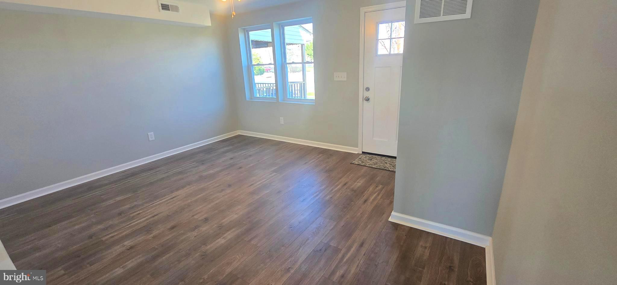 EASTFIELD - Residential